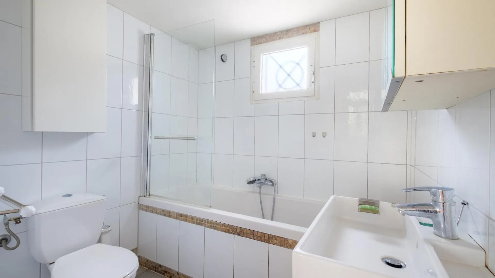 Maison Avec Studio Cros De Cagnes 0*, Cagnes-sur-Mer